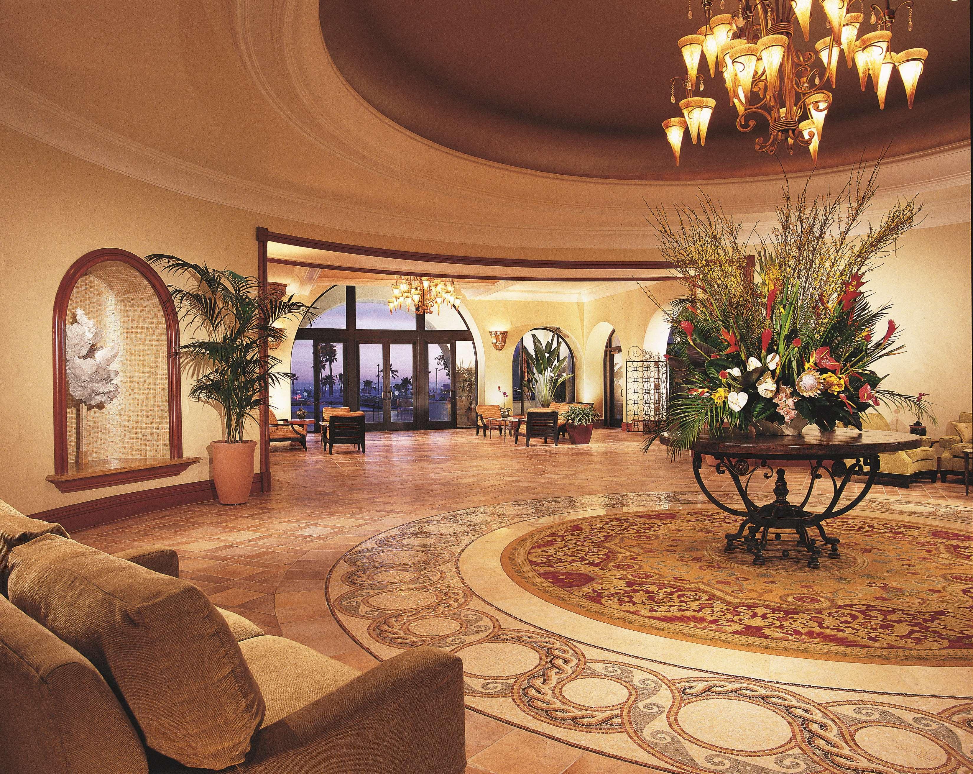 Resort Hyatt Regency Huntington Resort&spa