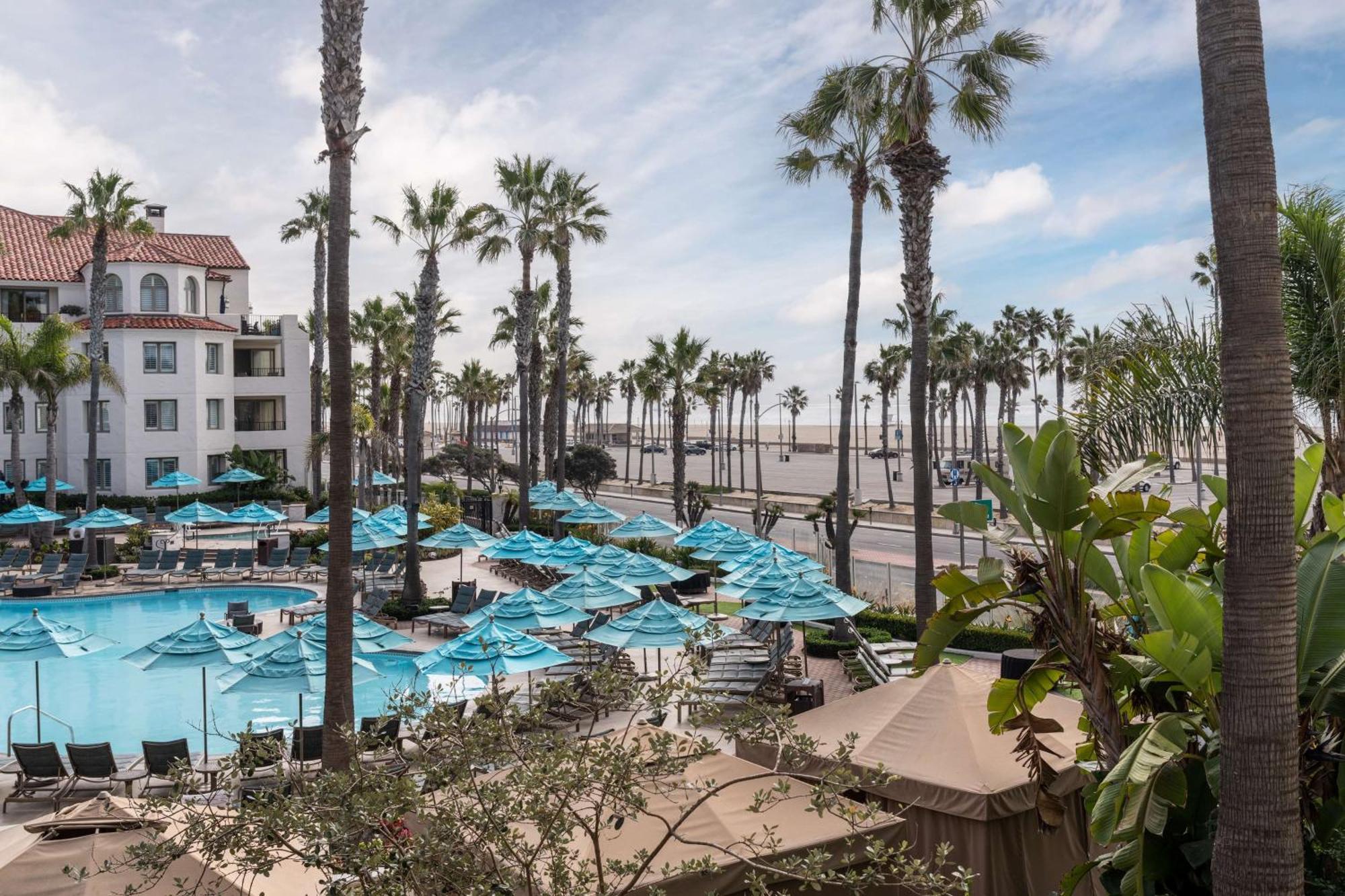 Hyatt Regency Huntington And Resort