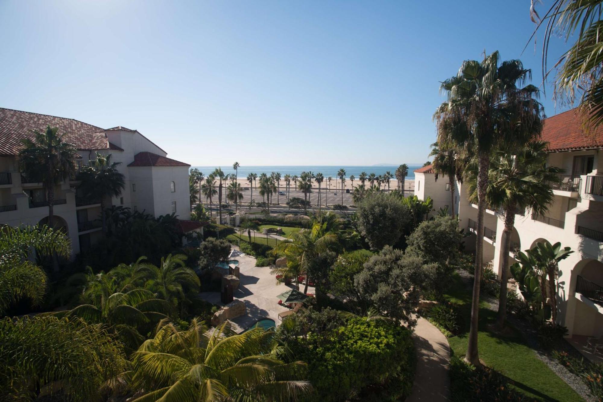 Hyatt Regency Huntington Resort&spa 5*