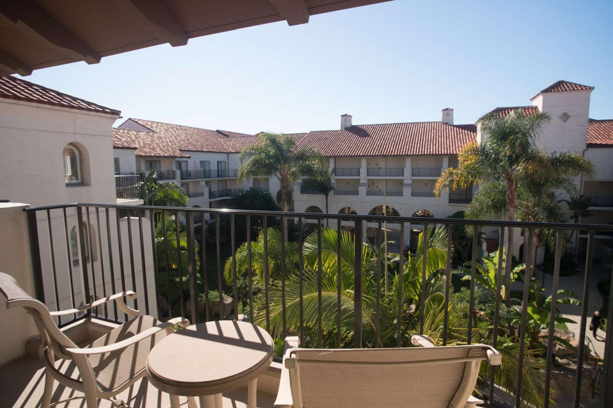 Hyatt Regency Huntington Resort&spa Resort
